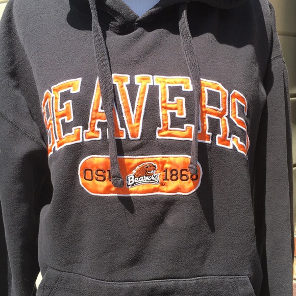 Lightly Worn Beavers Hoodie - Picture 4 of 6